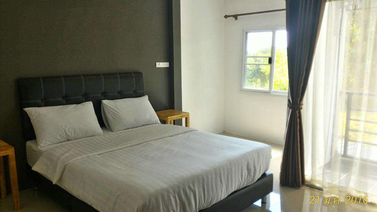 Loftel @ Nakhon Hostel Nakhon Si Thammarat Bagian luar foto