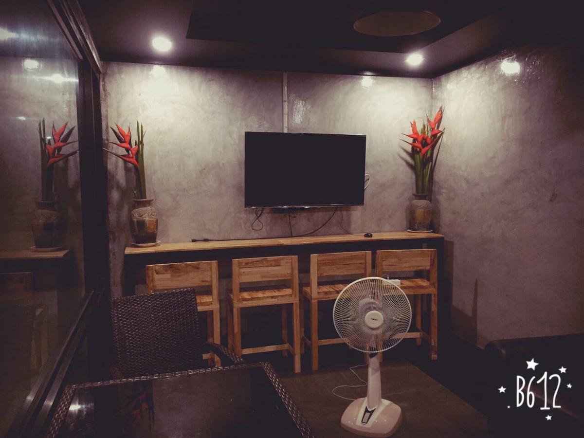 Loftel @ Nakhon Hostel Nakhon Si Thammarat Bagian luar foto