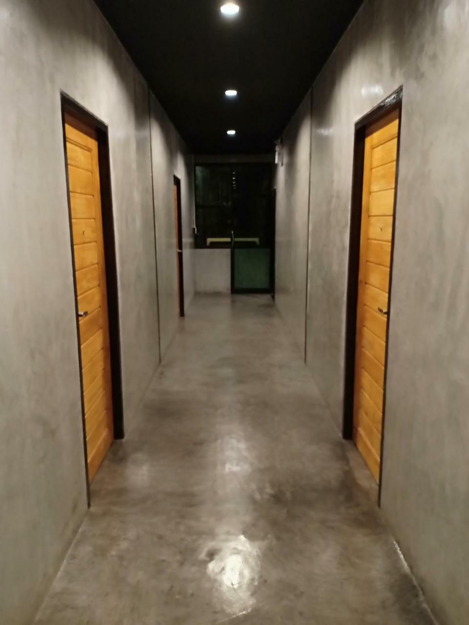 Loftel @ Nakhon Hostel Nakhon Si Thammarat Bagian luar foto